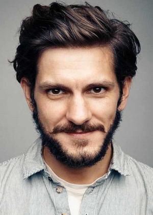 Mathew Baynton